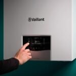 Vaillant ecoTEC Plus 840 Combi Boiler - Image 4